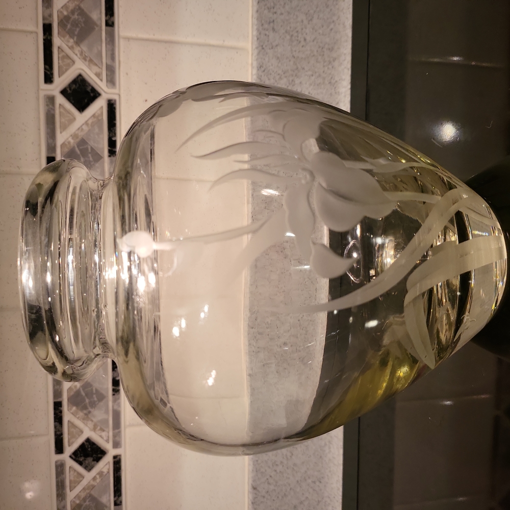 Dorothy Thorpe Glass Etched Floral Vase w/ Bee Mid-century Modern Signed… - Picture 5 of 11